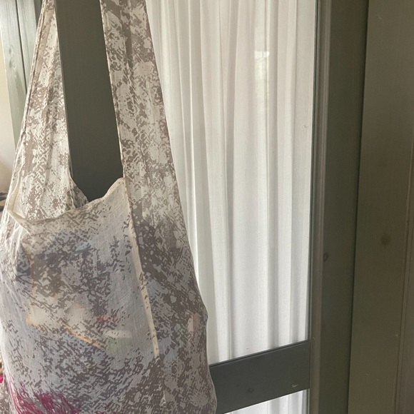 Tote bag - Picture 7 of 8